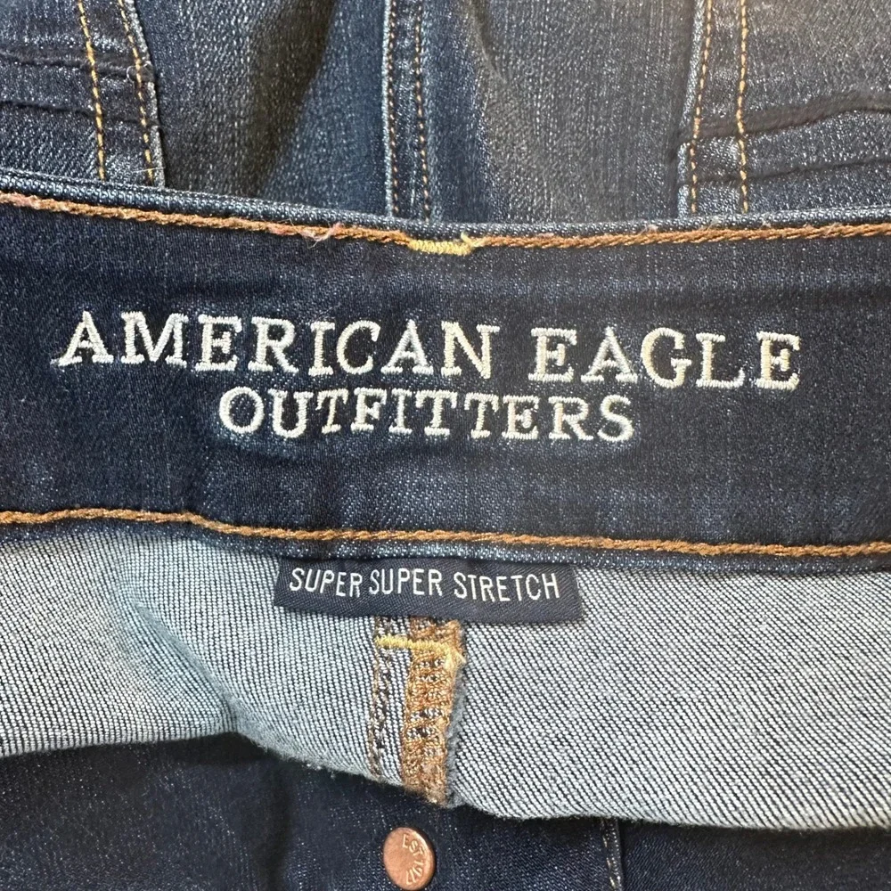 American Eagle Artist Flare Jeans Dark Wash Super Super Stretch Womens 10 Reg